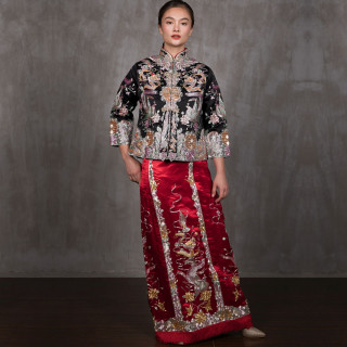 Graceful Qua of Mom (主婚褂) 