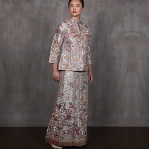 Lavish Qua Huang (褂皇) 