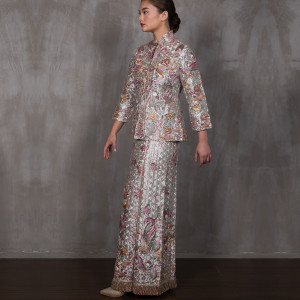 Lavish Qua Huang (褂皇) 