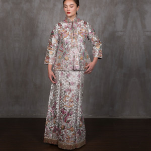 Deluxe Qua Huang (褂皇)  