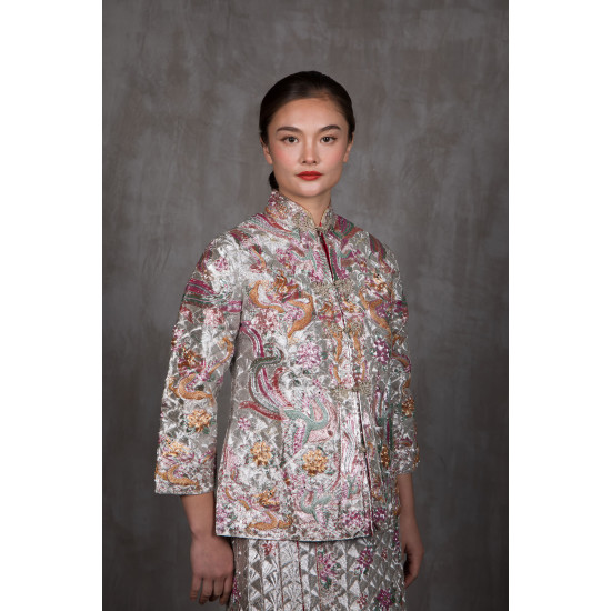 100% Embroidered Gold Thread Dragon and Phoenix Qua Huang (褂皇)